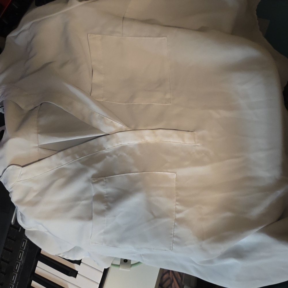 Torrid White short sleeve blouse